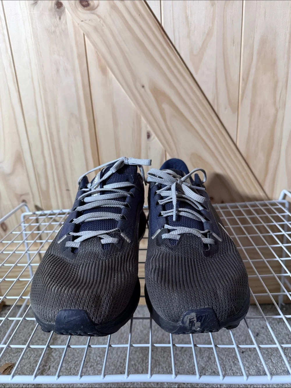 Nike Pegasus 40 Men's Running Shoes Cowboys- Charcoal, Black, White - Picture 2 of 8